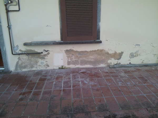 Umidità di risalita in una casa privata in Piossasco